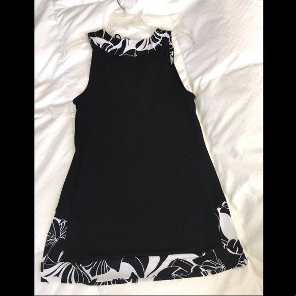 Top - Picture 2 of 2